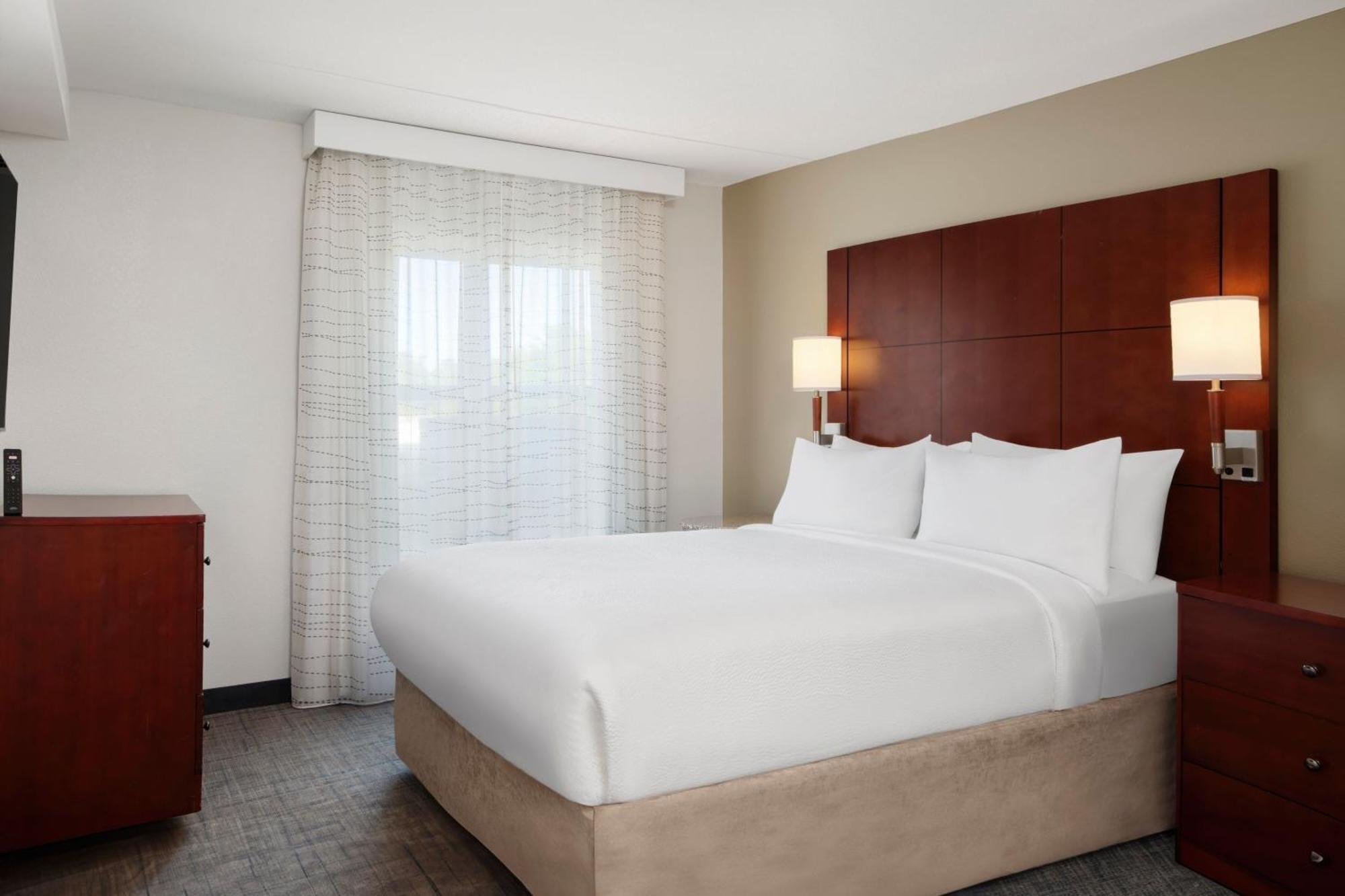 Airport 3* Newport News